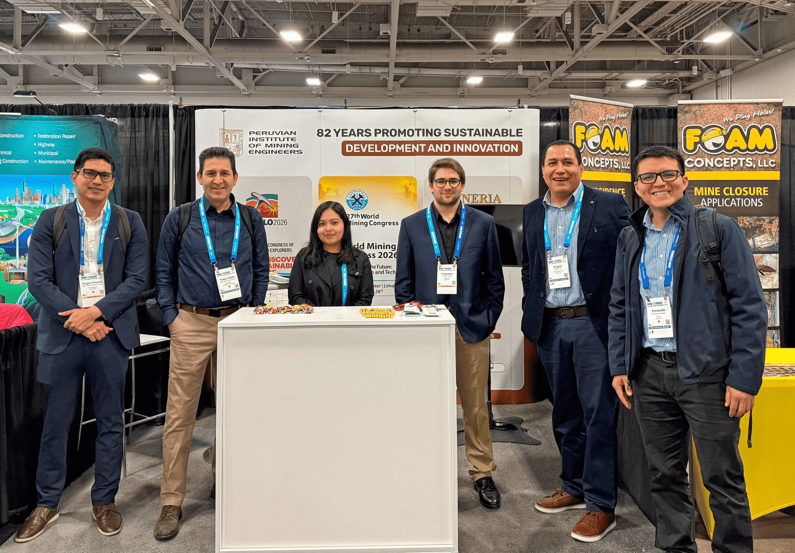 Equipo minero en MINEXCHANGE 2026