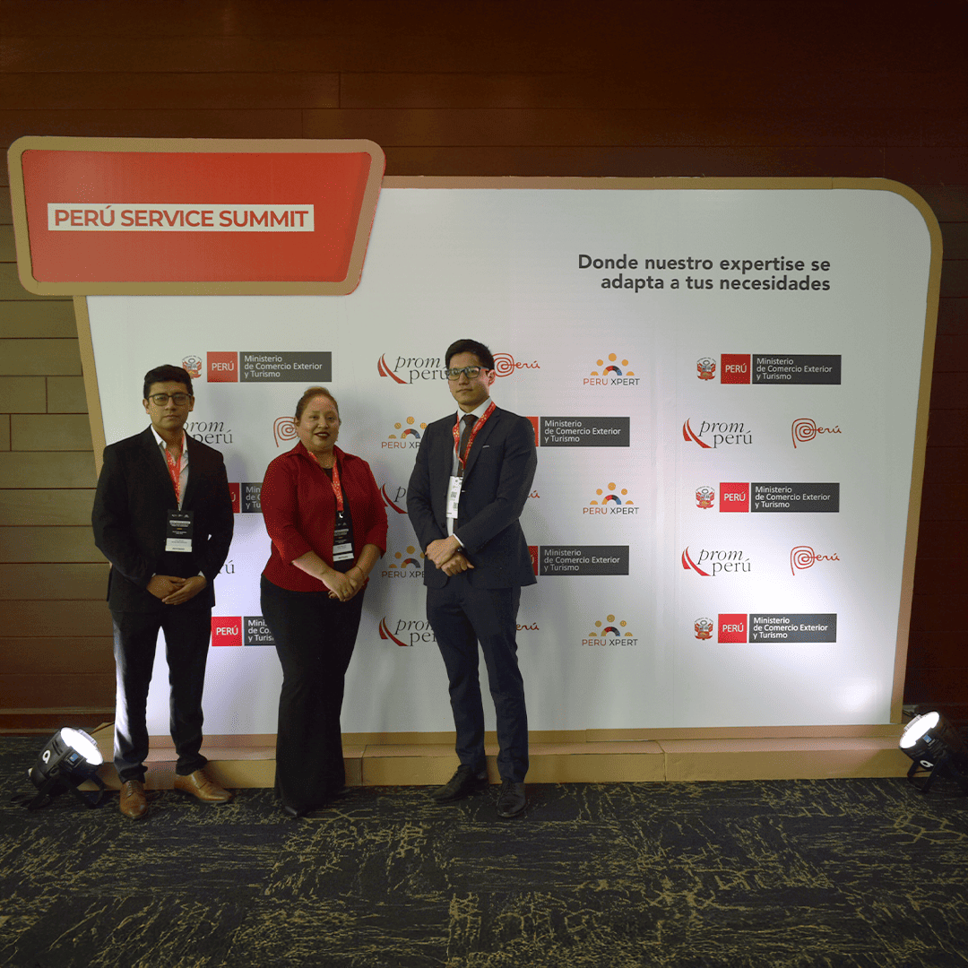 Participación en Perú Service Summit